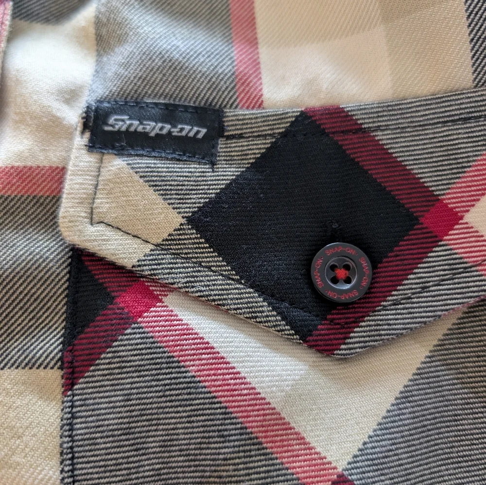 Dixxon Flannel Company Snap-On Shirt NWT Size Medium - Picture 9 of 11